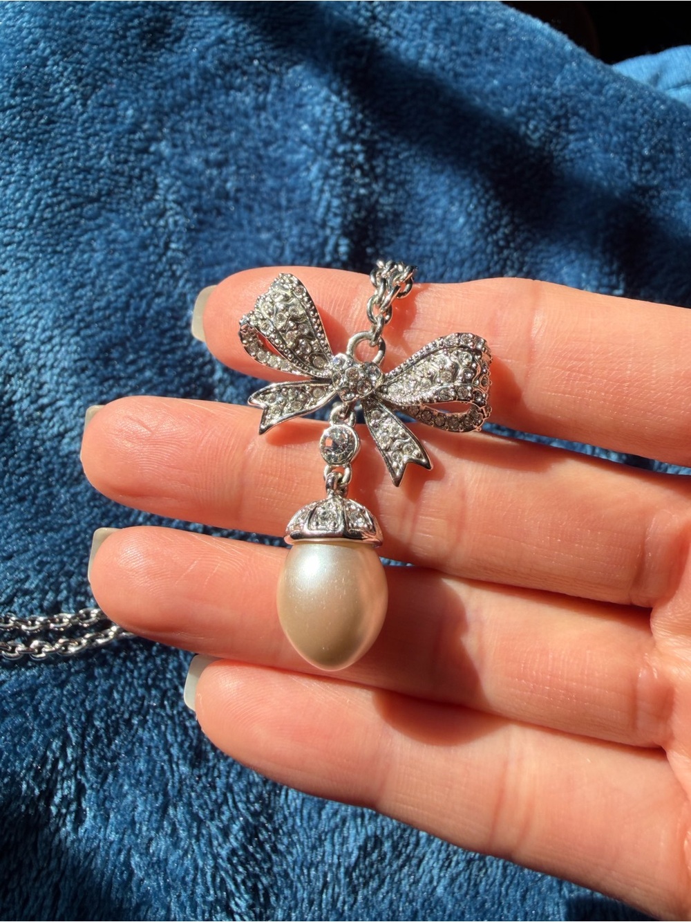 Silver Bow Pendant Necklace with Pearl Drop